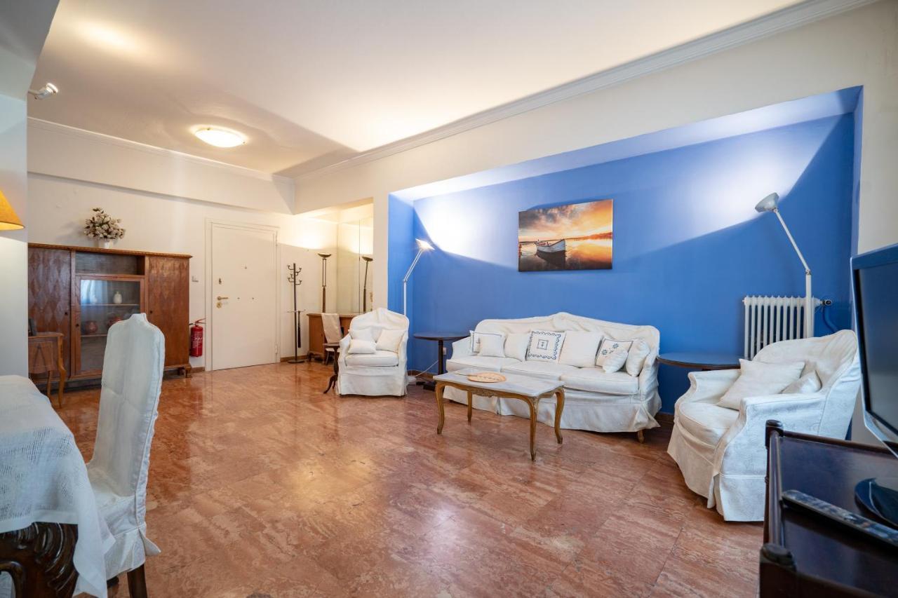 Larissa Station Metro St. 2 Bedrooms 3 Pers. Flat 아테네 외부 사진