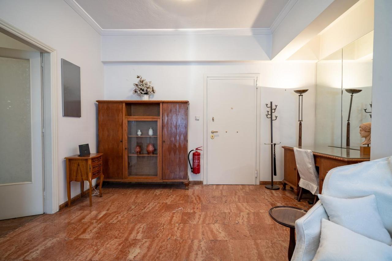 Larissa Station Metro St. 2 Bedrooms 3 Pers. Flat 아테네 외부 사진